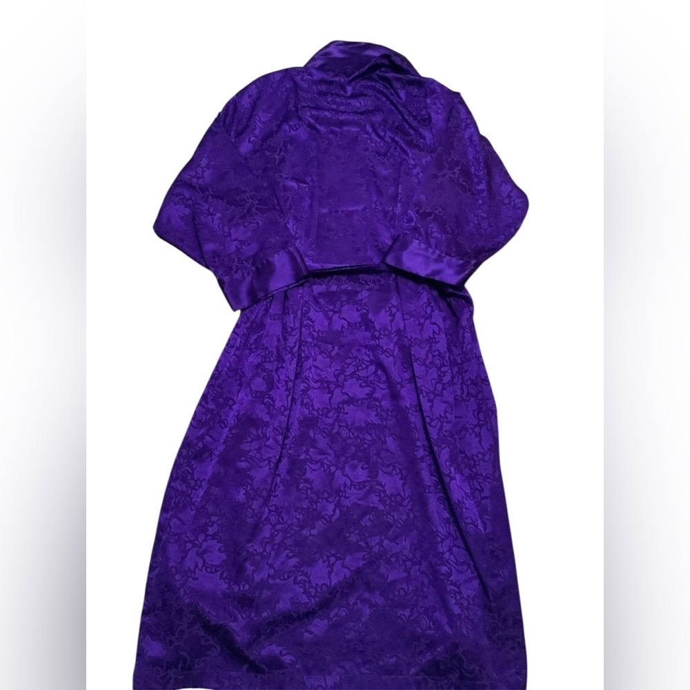 Vintage Victoria secret gold label Elegant Purple Satin glam robe - Picture 2 of 5